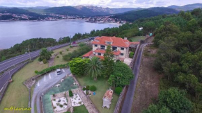 Отель Hotel Rústico Punta Uia  Мурос